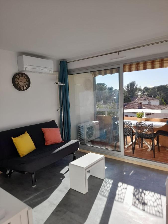 Appart Cosy En Bord De Mer - Port Santia Lucia St Raphael Saint-Raphaël Zewnętrze zdjęcie